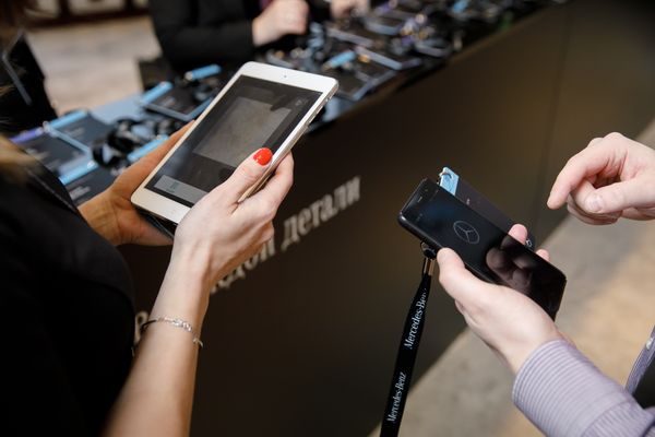 Кейс: ивент-приложение для дилерских конференций Mercedes-Benz